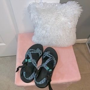 Chacos Double Toe Strap